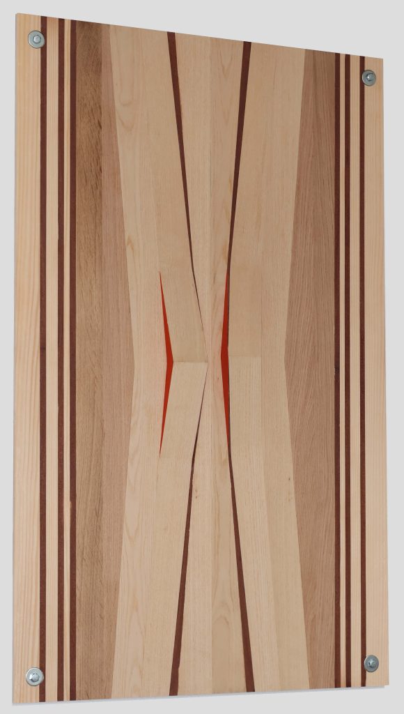 o.T. [flamingo] · Laura Sigrüner (2025) diverse Furniere, Linoleum 125 x 40 cm